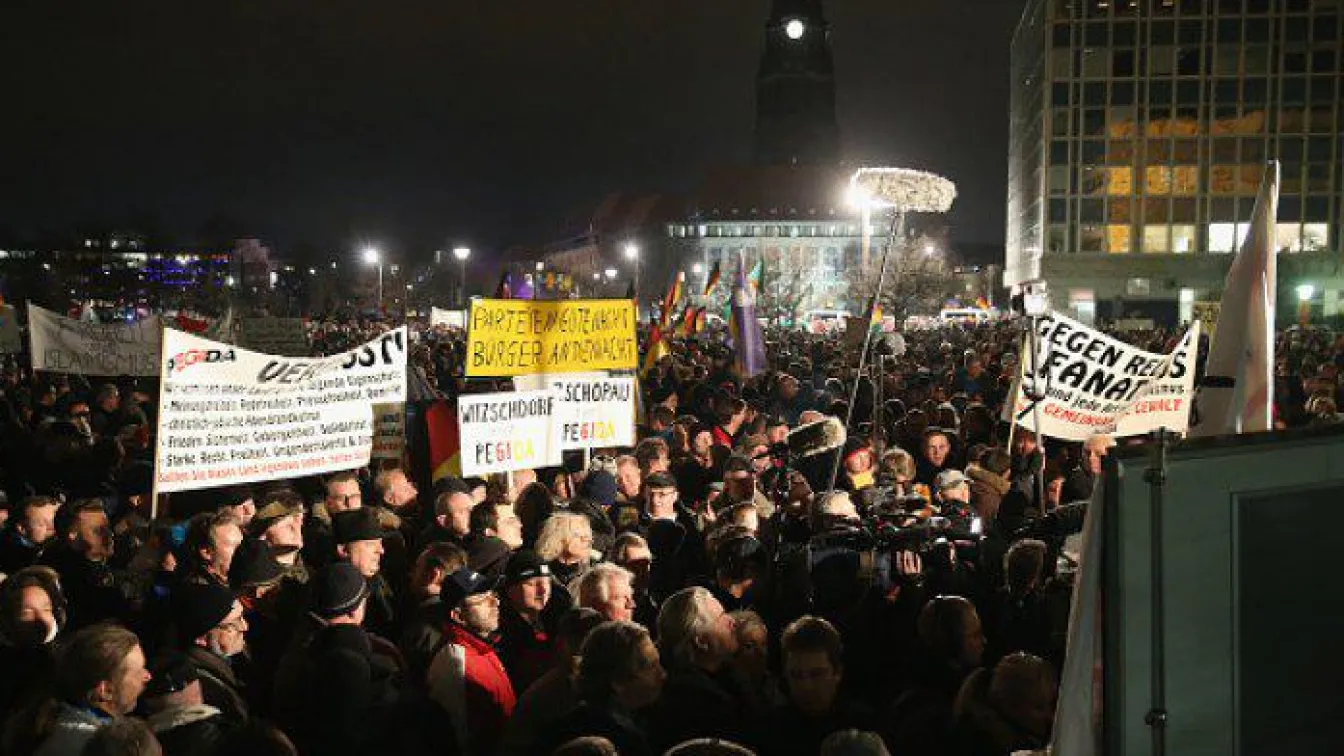 Масови протести на антиислямистите от ПЕГИДА в Германия
