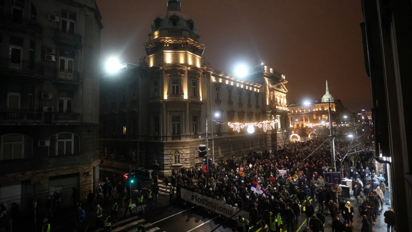 Въпреки студа: Хиляди сърби протестираха отново срещу Александър Вучич 