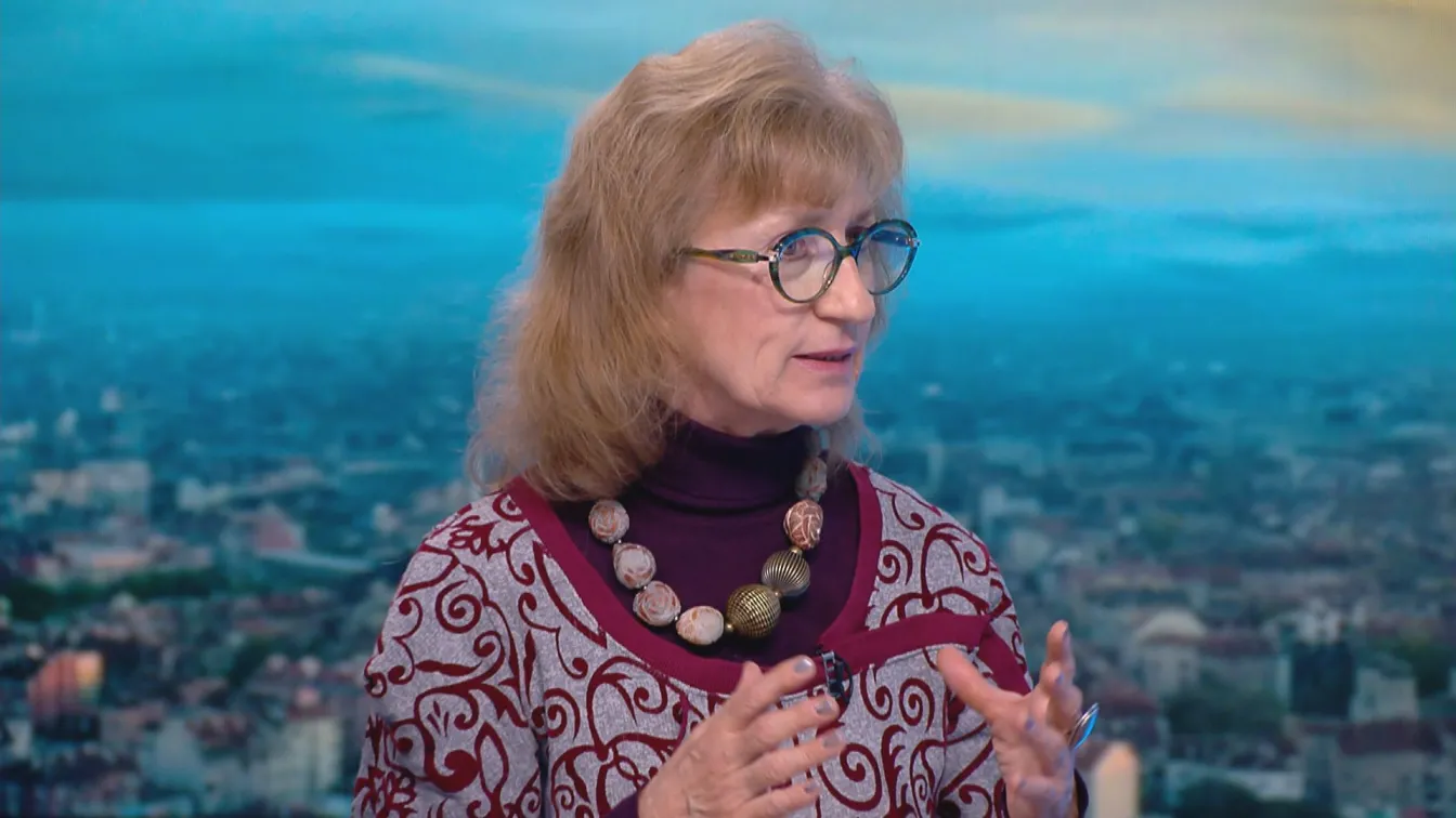 Проф. Анна Кръстева: Голям урок за целия свят е случилото се в САЩ