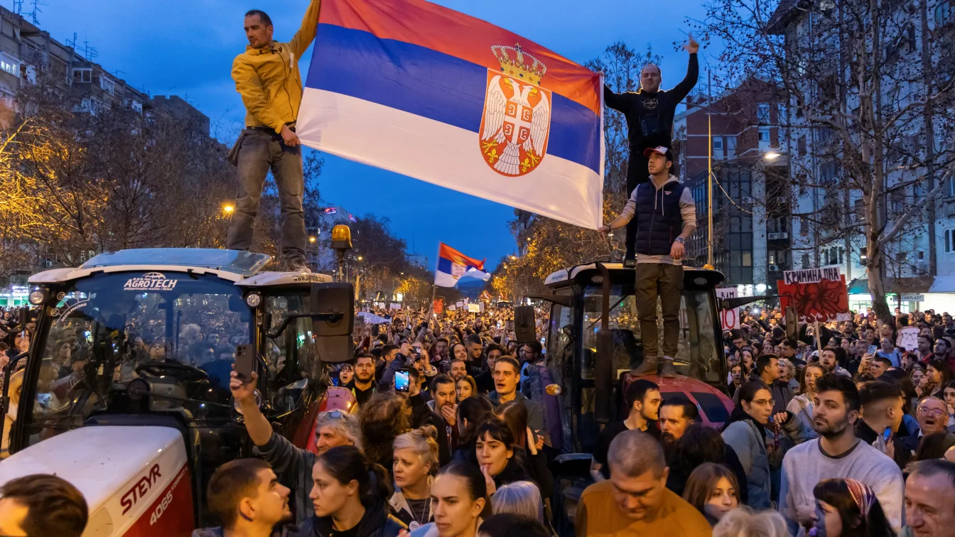 И след оставката на премиера протестите в Сърбия продължават