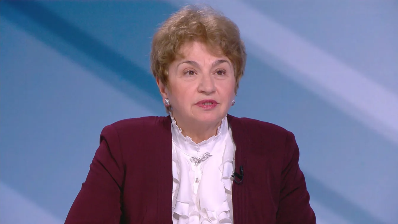 Меглена Плугчиева: Политическата корупция лишава младите хора от бъдеще