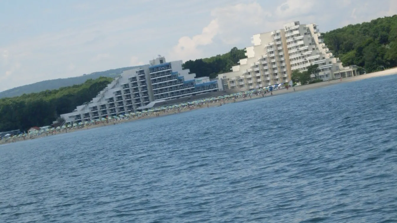 В курорт „Албена“ стартира ежедневен мониторинг на чистотата на морската вода