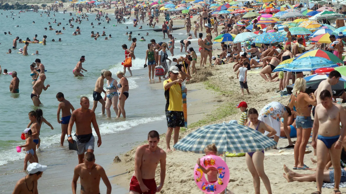 Водата на Черно море - чиста, макар и 