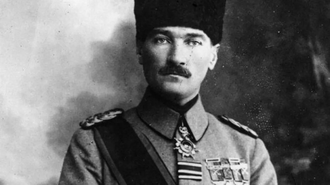 Турция отбелязва Празника на победата