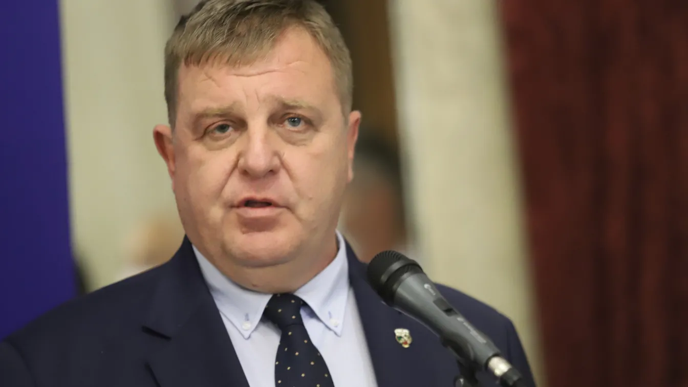 Красимир Каракачанов отива на работно посещение в САЩ