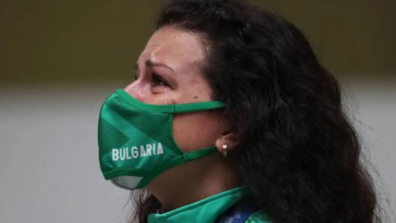 Сълзите на една олимпийска вицешампионка (ГАЛЕРИЯ)