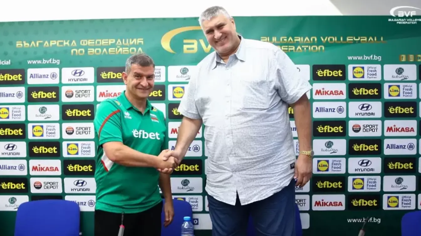 FIVB плащала по 74 000 евро на треньора на волейболистките