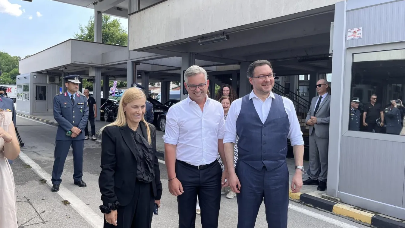 Инспекция по въздух: Опитите за нелегално преминаване на границата са паднали от 2000 до 60 на ден
