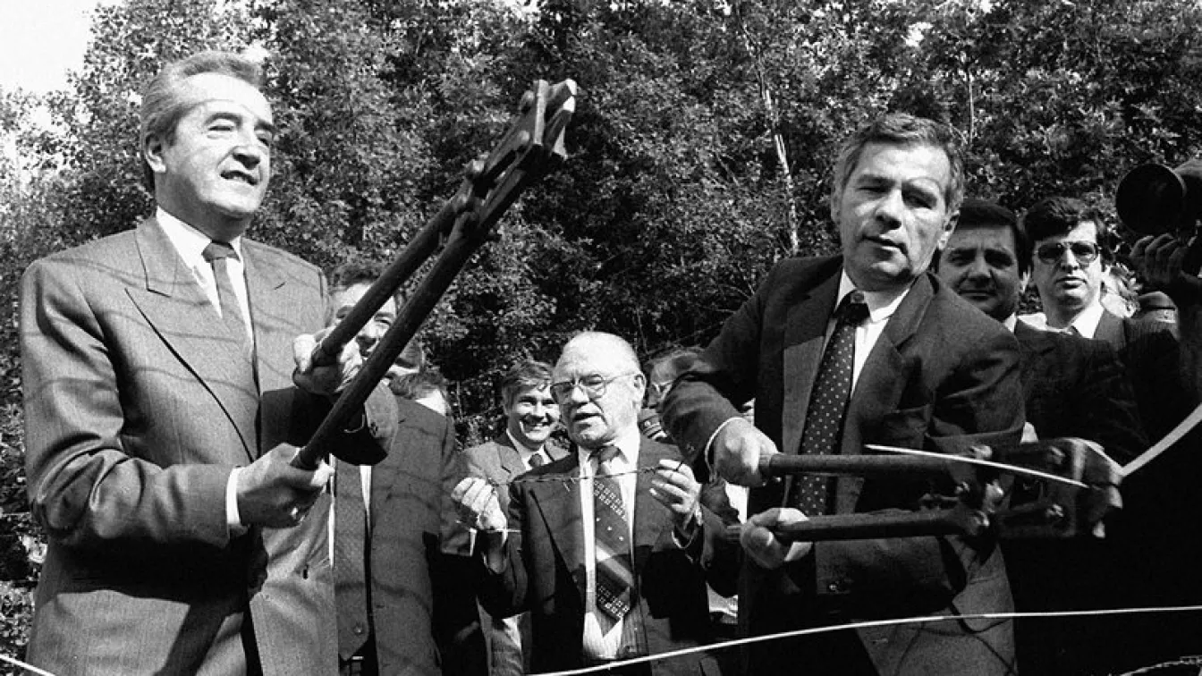 Почина бившият премиер на Унгария Гюла Хорн