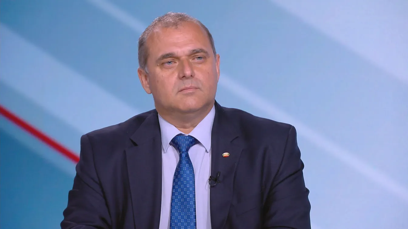 Искрен Веселинов: Кадри на ДПС се завръщат в администрацията със служебното правителство