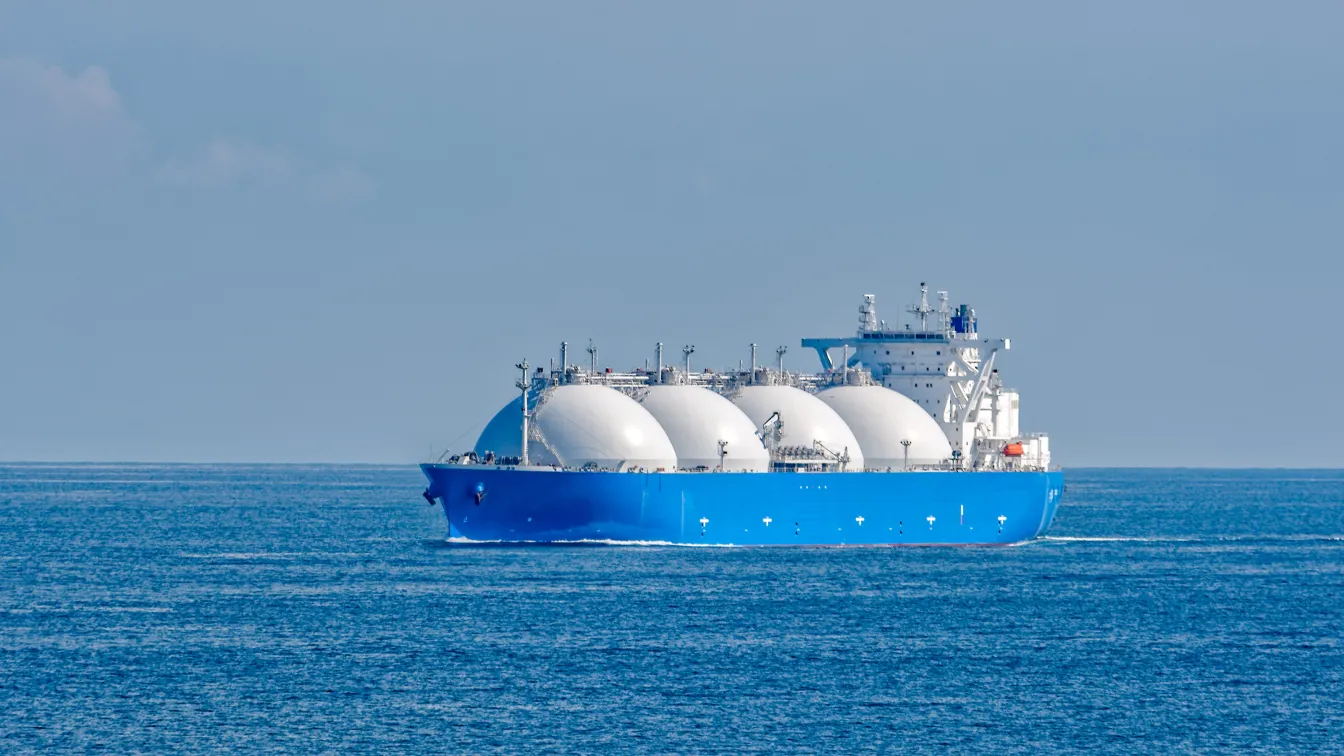 Ще залее ли Гърция цяла Европа с втечнен газ от САЩ?