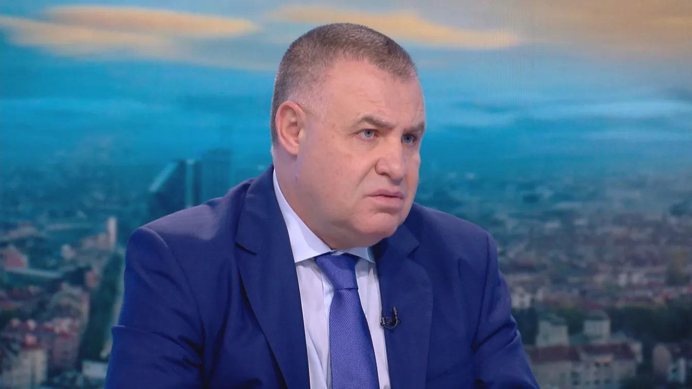 Мирослав Найденов за скандала на границата: Фирмата е избрана с конкурс от БАБХ, не съм участвал 