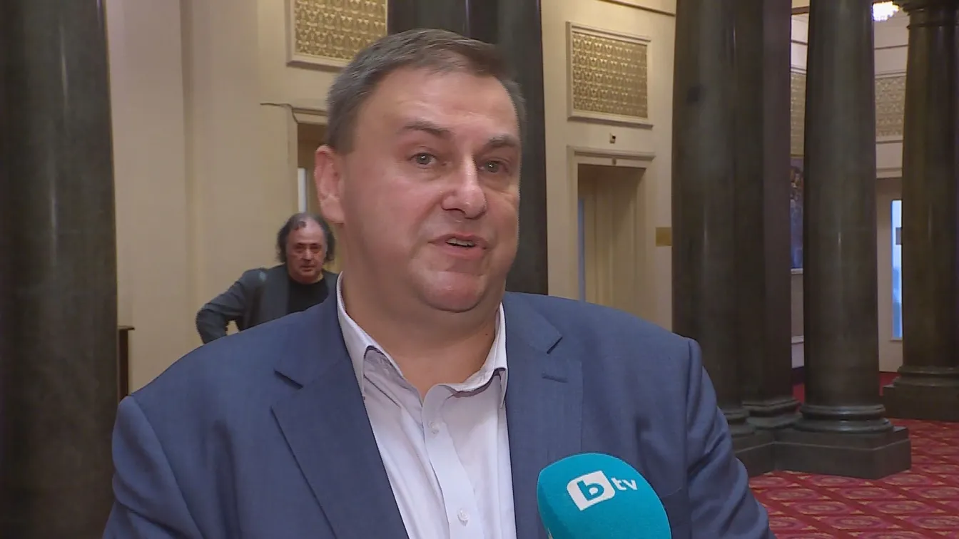 Емил Радев пред bTV за решението на Бундестага за РСМ: Това е лош знак