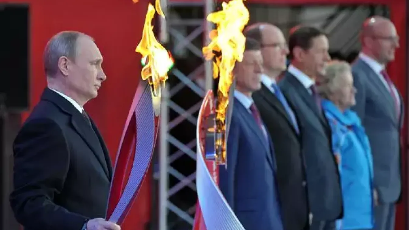 Скандал: Наши спортисти на игрите на Путин, спират им заплатите