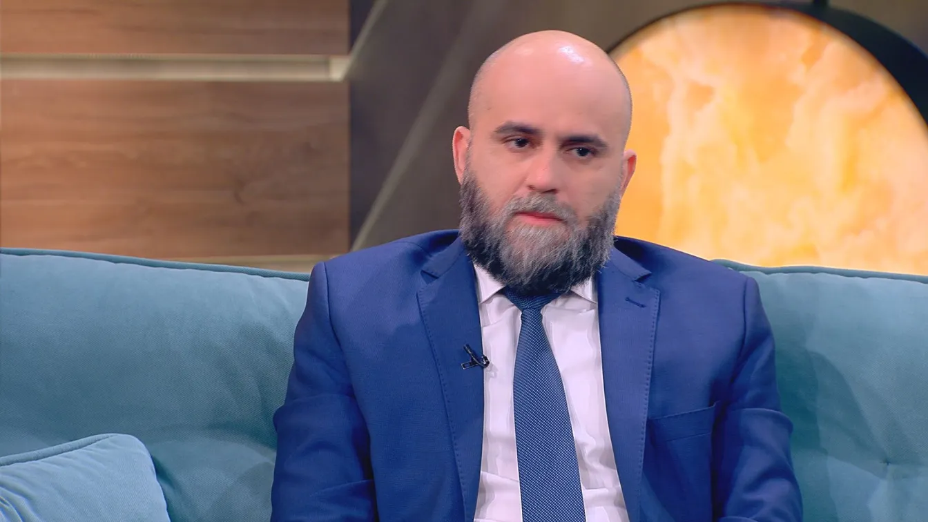 Мартин Табаков: Иран ще се простреля в крака, ако затвори Ормузкия проток