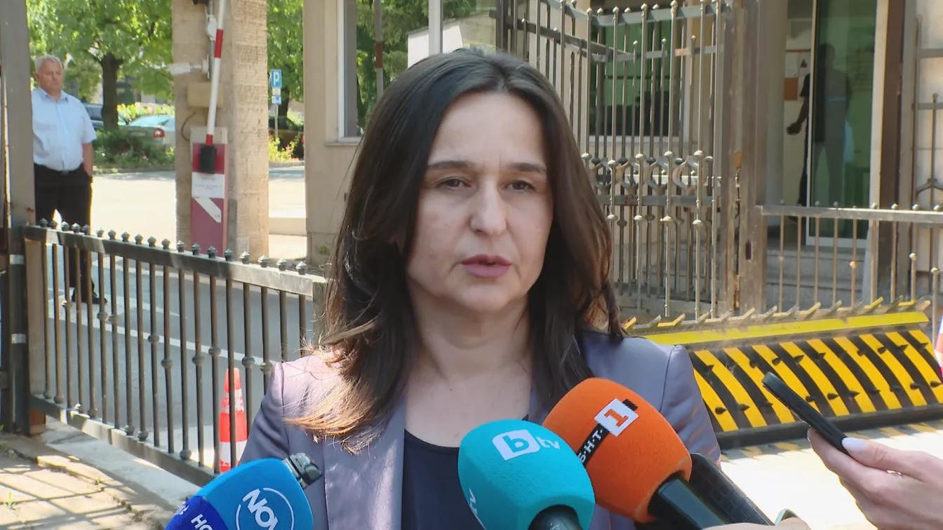 МВнР: Над 50 български граждани искат да бъдат евакуирани от Израел