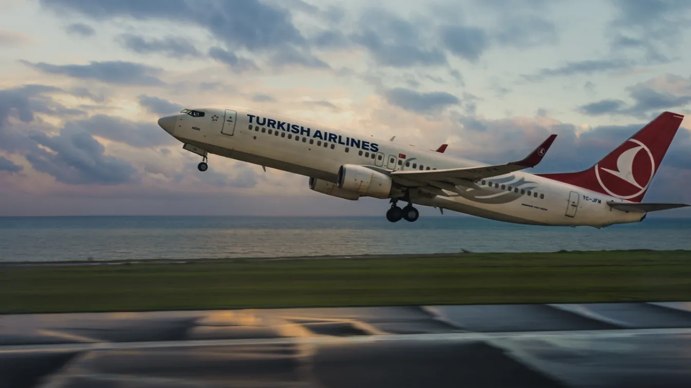 Turkish Airlines отмени полети до няколко дестинации в Персийския залив
