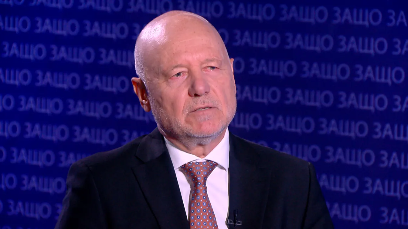 Тагарев: Заради спирането на помощта за Украйна търпим имиджови щети - вече сме в групата, от която Унгария излезе