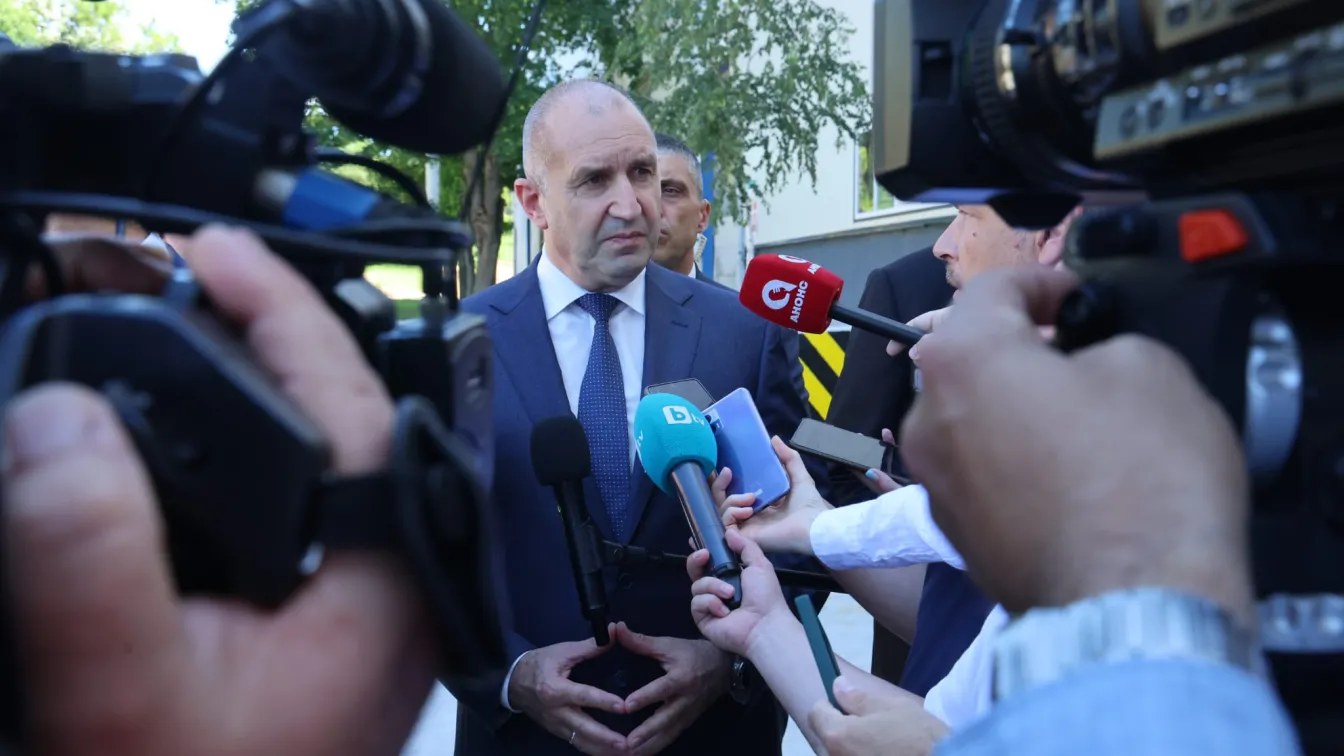 Румен Радев: Надявам се споразумението между САЩ и Иран да е дълготрайно 