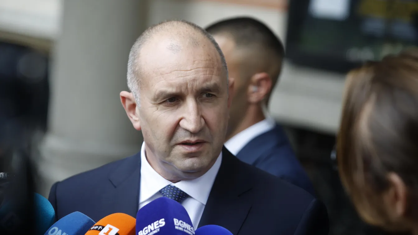 Радев: Не е подписана декларация за подкрепа на Украйна, България няма да предоставя оръжия и средства