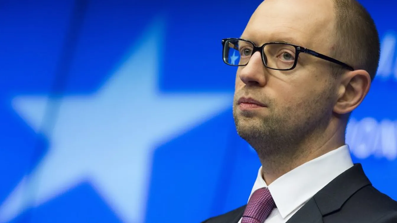 Арсений Яценюк заминава на посещение в САЩ