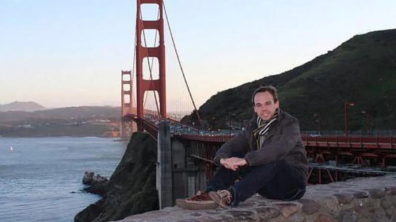 Кой е вторият пилот на самолета на Germanwings Андреас Лубиц