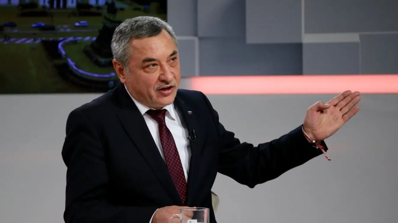 Валери Симеонов: Граничната полиция помага на бежанците, преминаващи през нашите граници