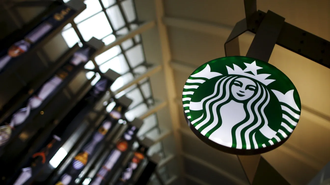 Ще плени ли Starbucks италианците - най-големите любители на кафе в света