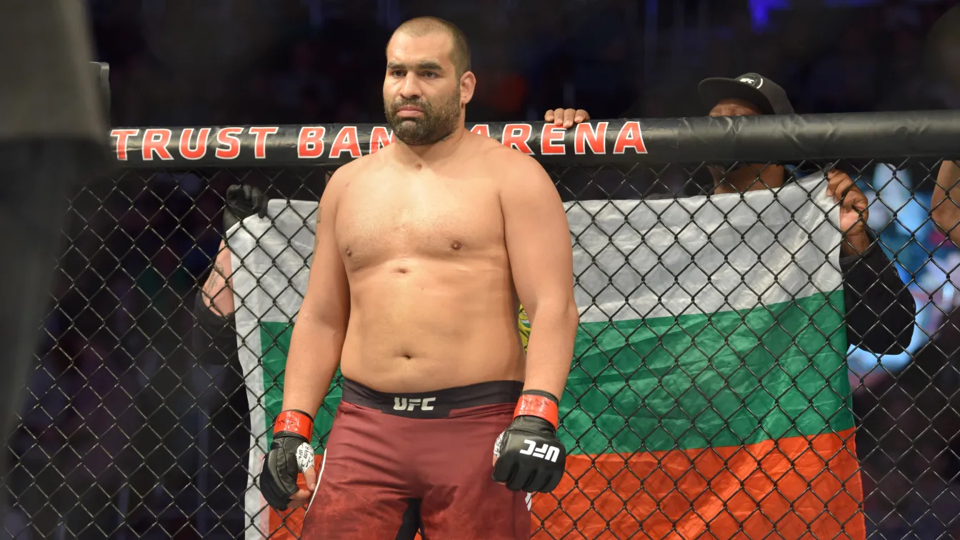 Багата приключи с UFC