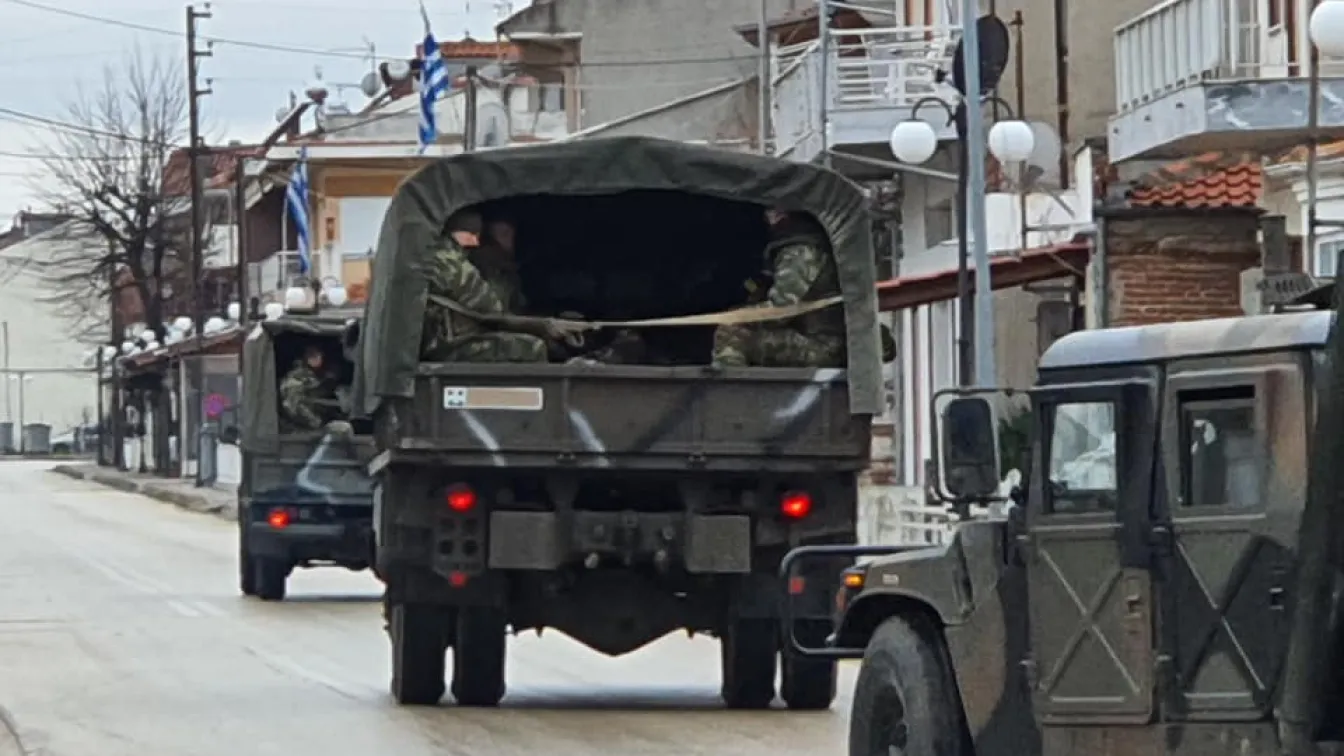 Засилено присъствие на военни на гръцко-турската граница при 
