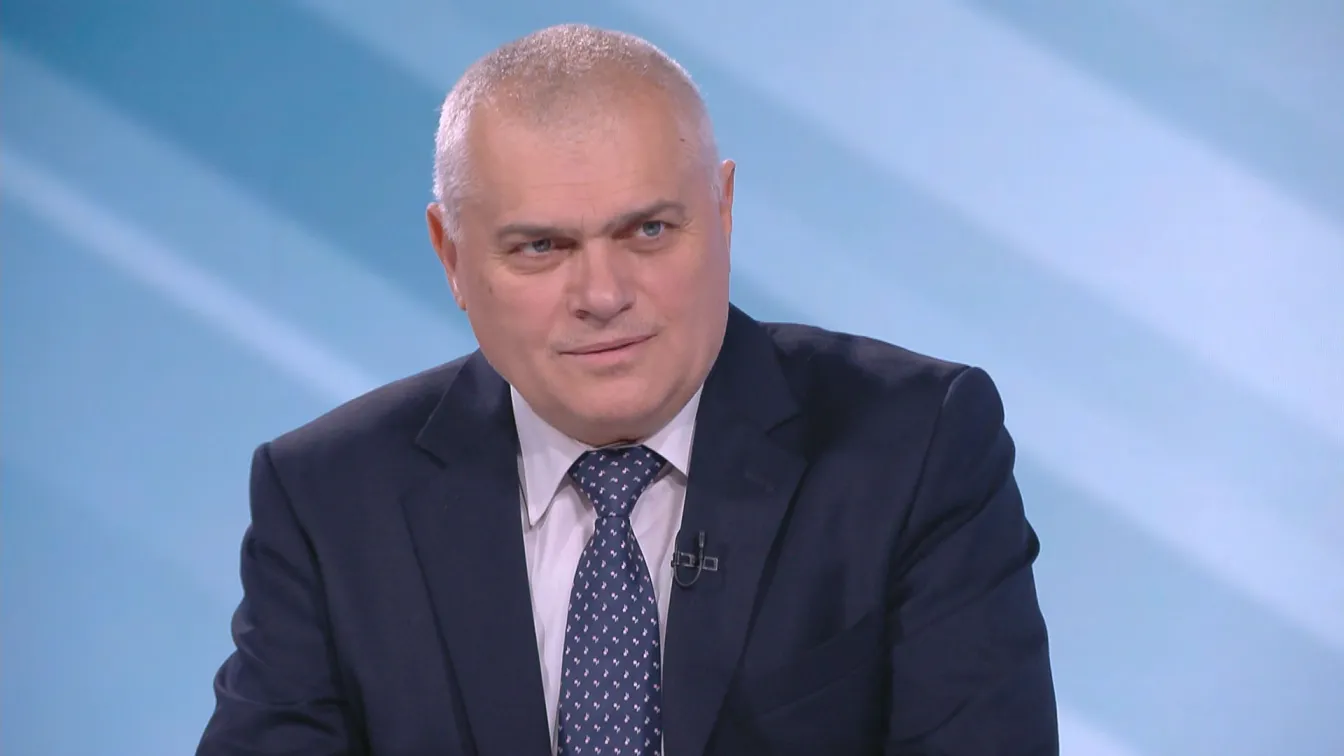 Бивш вътрешен министър: Трудно е да се каже какво е причинило взрива в 