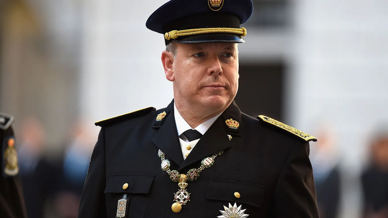 Принцът на Монако Албер II e с положителна проба за COVID-19