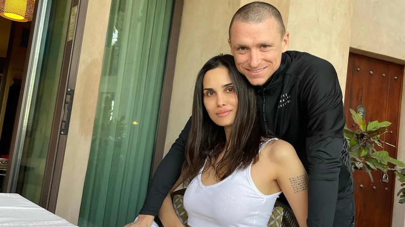 Руска футболна съпруга търси любовницата на мъжа си през 