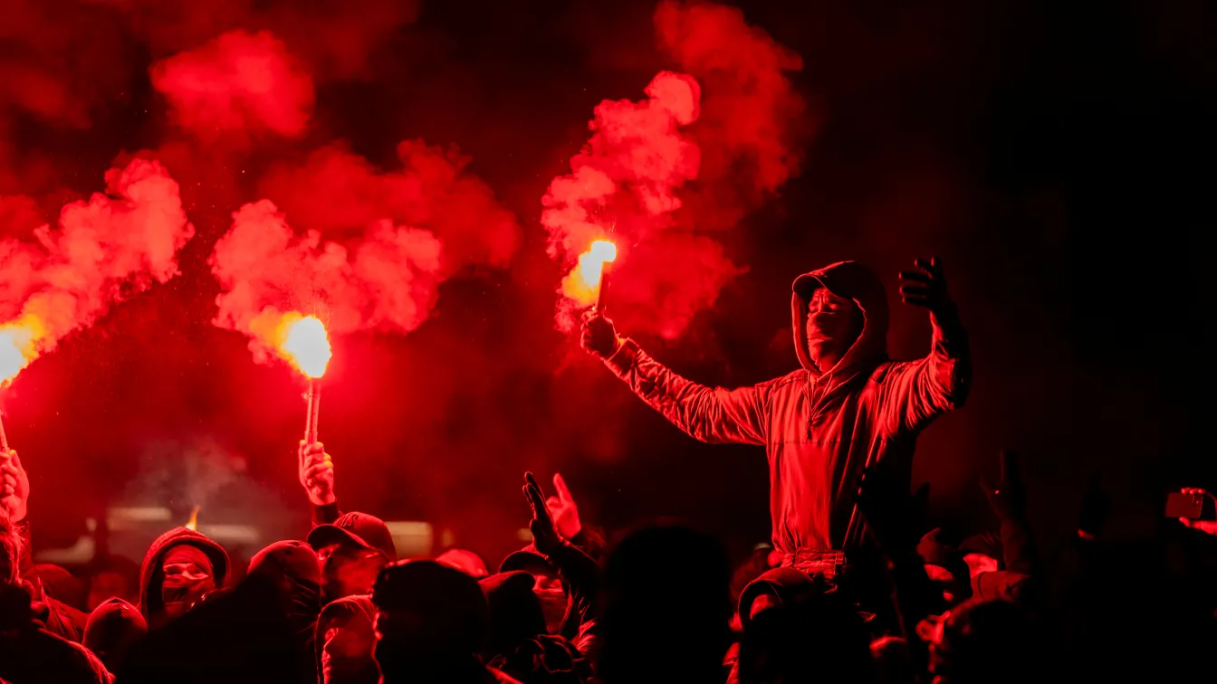 Стотици на протест срещу COVID мерките в Дания