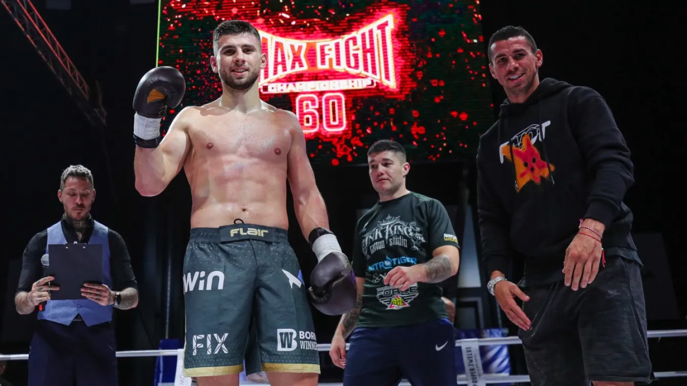 Като батко: Непобеденият Мартин Копривленски се качва на ринга на MAX FIGHT 62