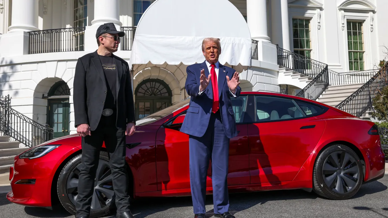 94% от германците казват, че никога не биха си купили Tesla заради Мъск