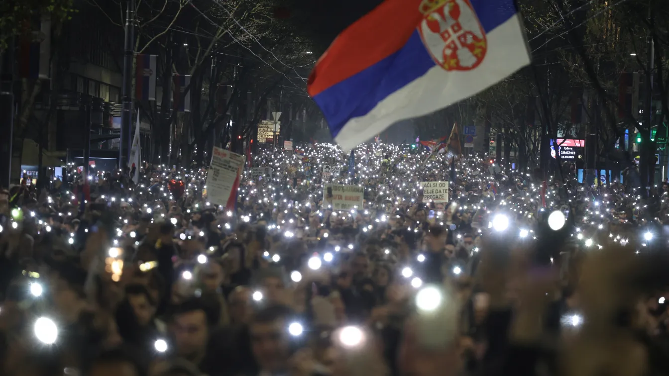 Европейският съд забрани на Сърбия да използва звукови оръжия срещу протестиращи