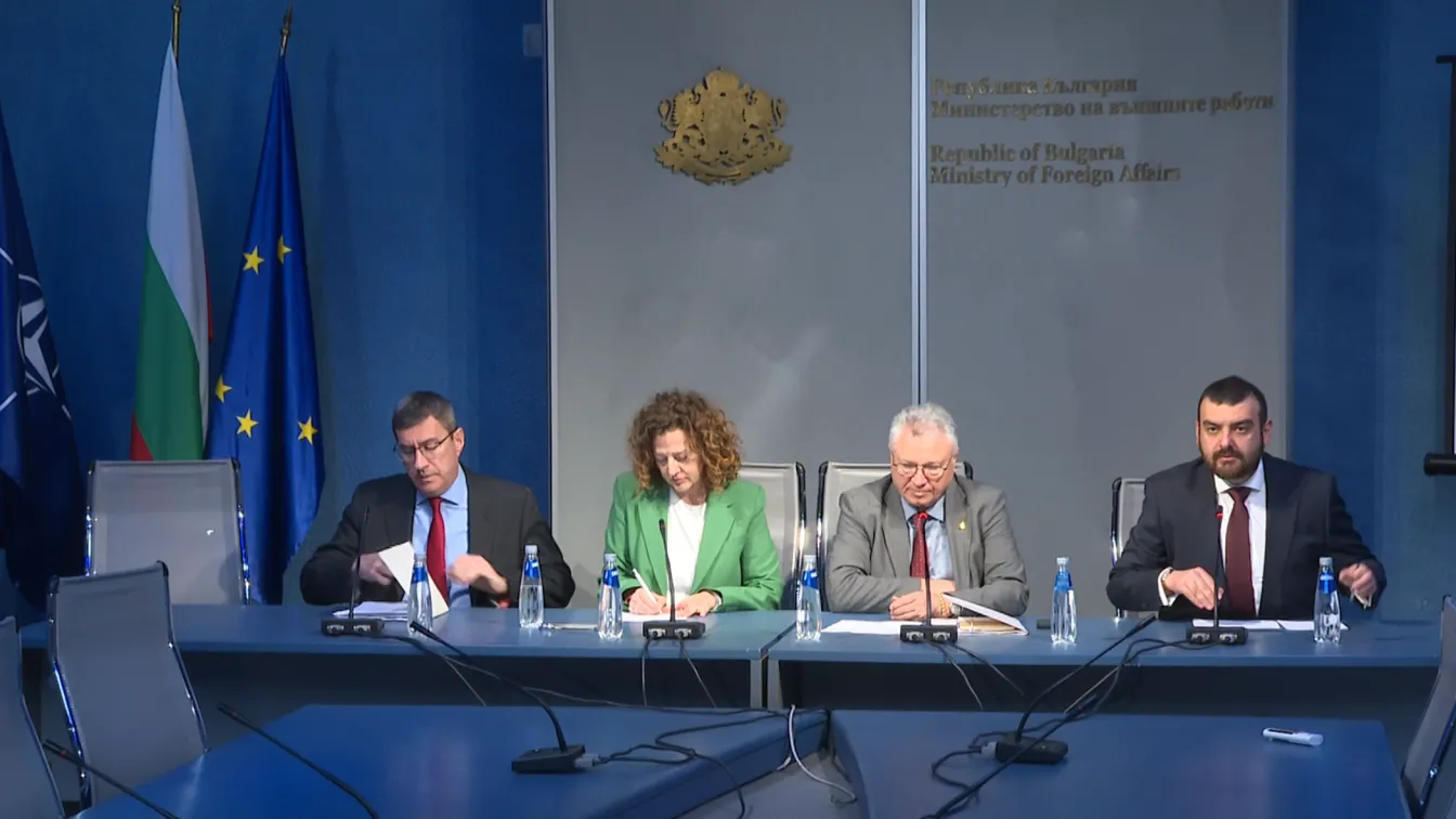 МВнР: Не можем да помогнем на българи извън засегнатия регион в Близкия Изток