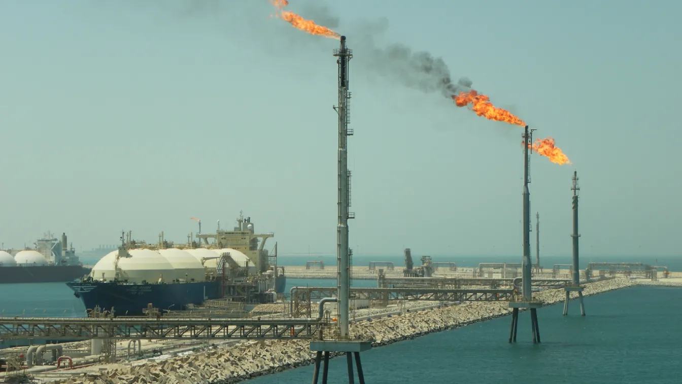 Защо цените на газа рязко се повишиха след атаката в Катар