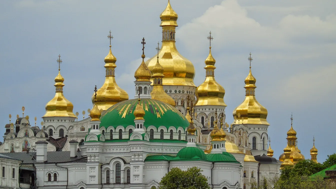 Пролет в Киево - печерската лавра