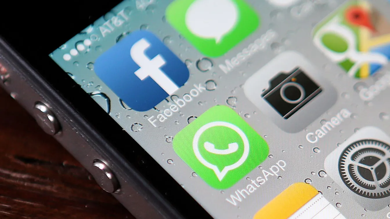 Иран поиска от иранците да изтрият приложението WhatsApp от устройствата си