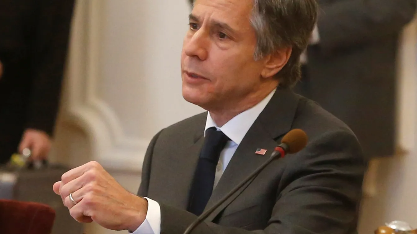 Блинкен: Заплахата за Украйна остава, Русия не изтегли всичките си войски