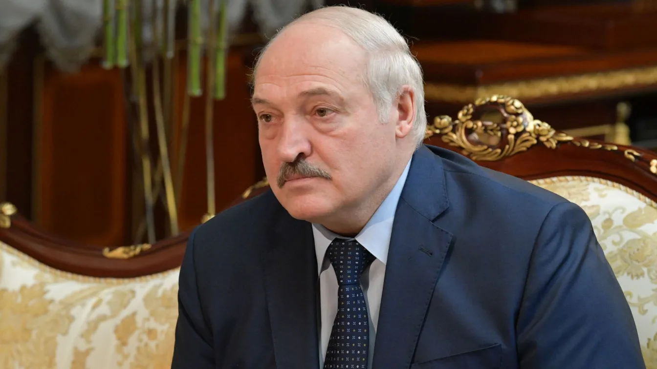 Беларус твърди, че има голяма група украински войски до границата ѝ