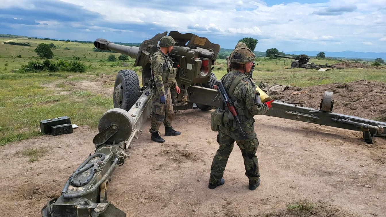 Обсъдиха на високо ниво трансформацията на бойната група на НАТО в България