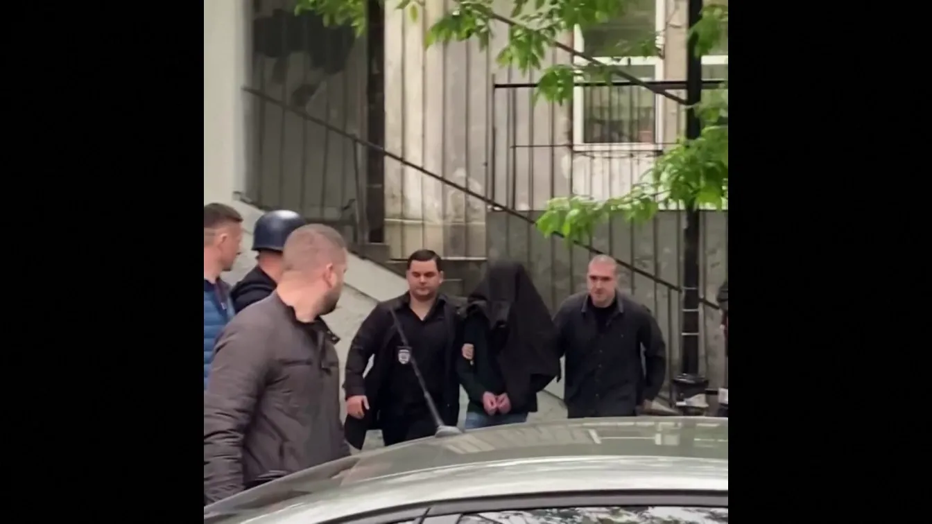 Стрелбата в училище в Сърбия: 13-годишният нападател е настанен в психиатрична клиника