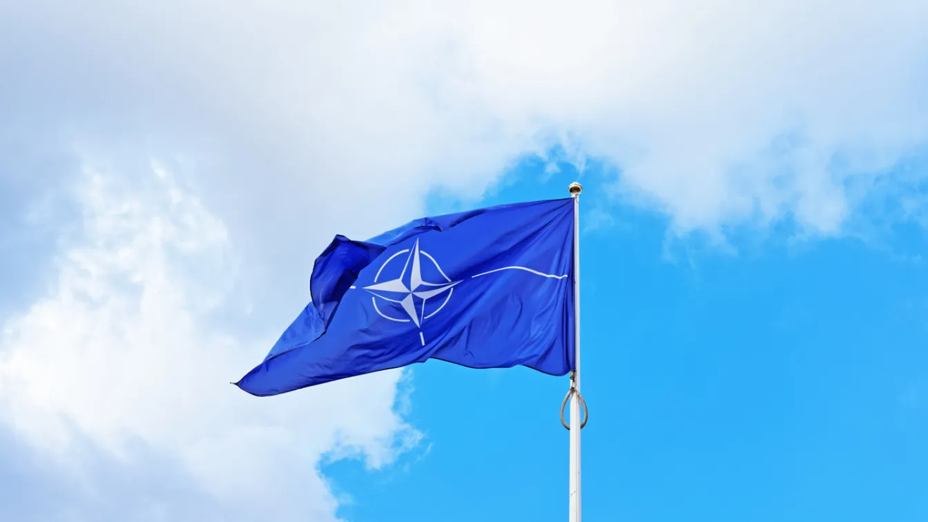 Висш генерал от НАТО призова алианса да разшири тръбопроводната си мрежа с цел укрепване на отбраната срещу Русия