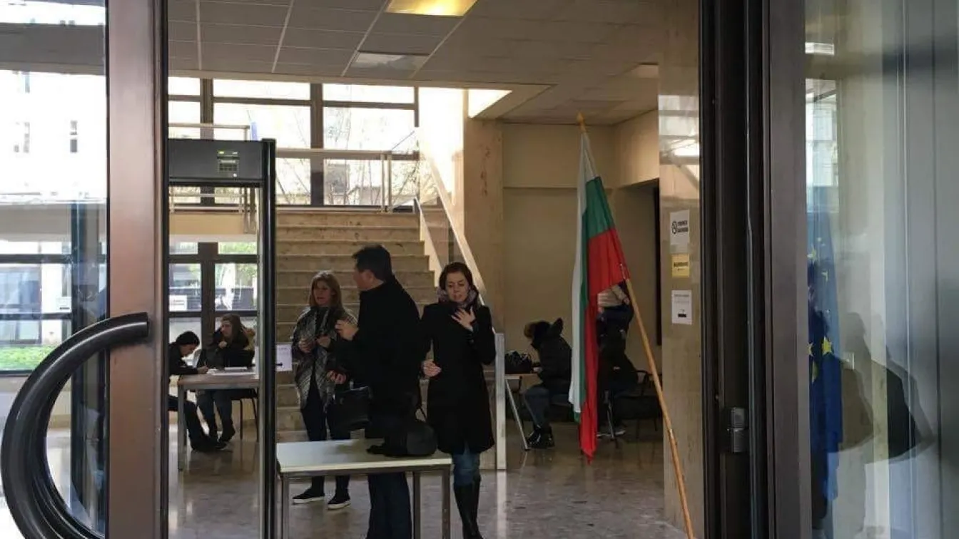 Изборния процес във Виена протича спокойно