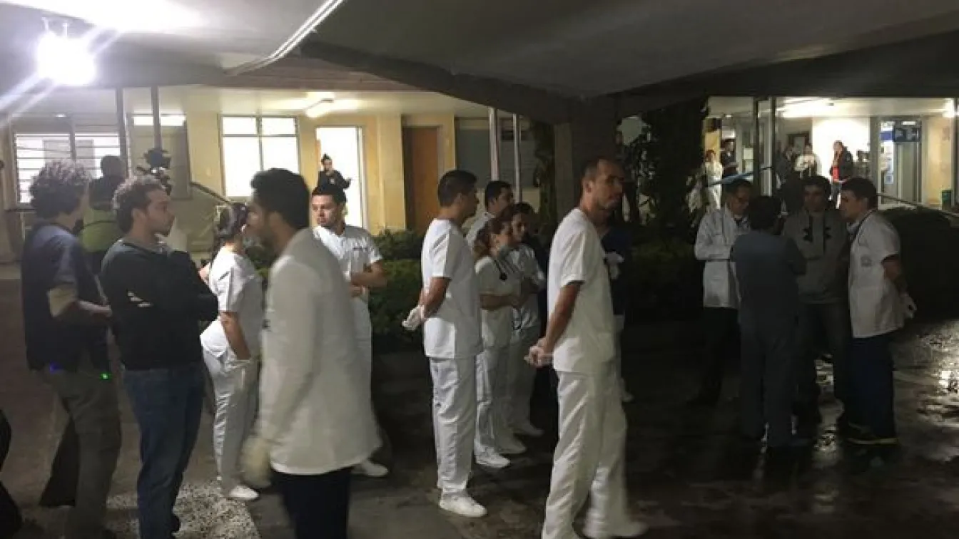 Хиляди съболезнования  към близките на загиналите футболисти на „Шапекоензе