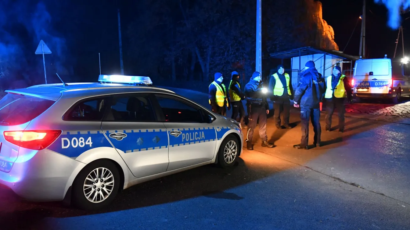 Полша повишава бойната си готовност 