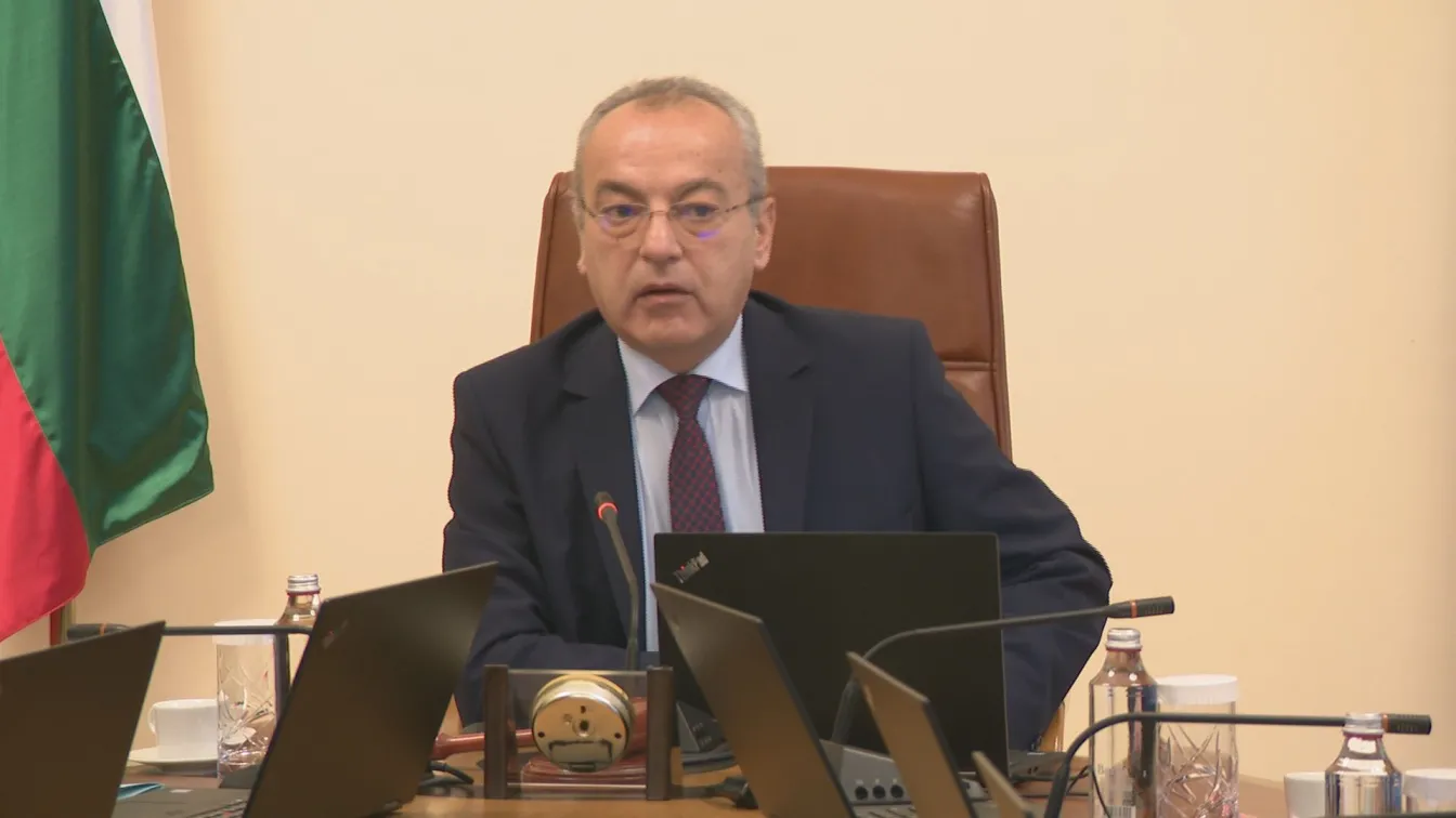 Гълъб Донев: Ако продължим да внасяме храни от Украйна, ще има тежки последици за бизнеса у нас